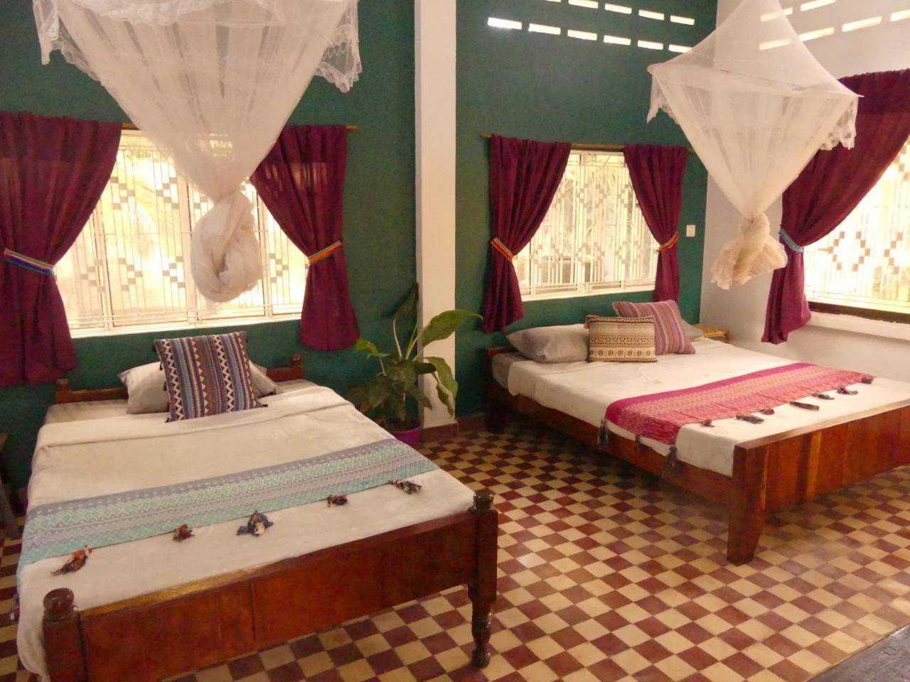 The Playground Bed & Breakfast Kampot Dış mekan fotoğraf