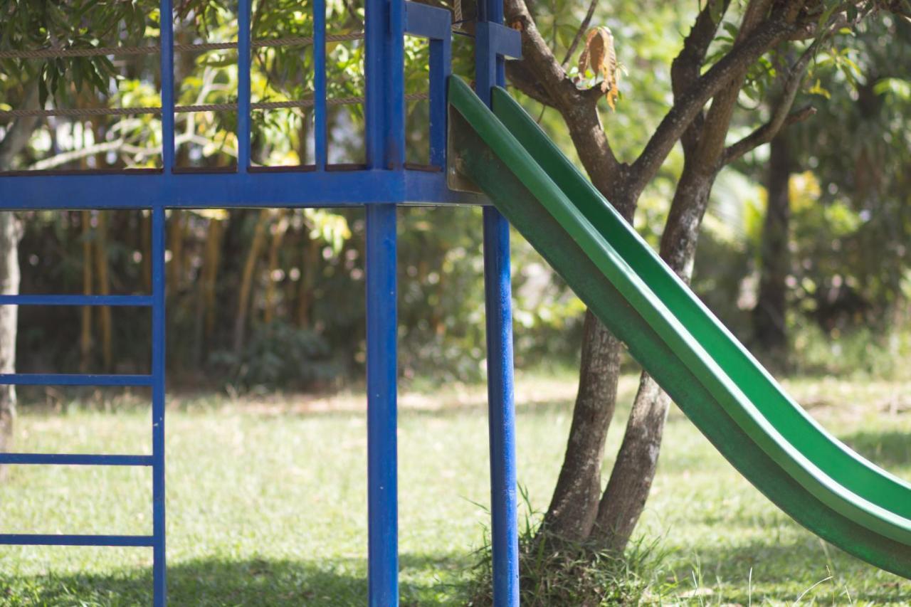 The Playground Bed & Breakfast Kampot Dış mekan fotoğraf