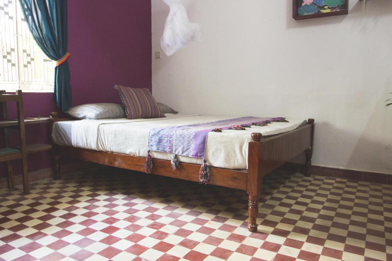 The Playground Bed & Breakfast Kampot Dış mekan fotoğraf